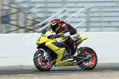 media/Apr-18-2025-CVMA Friday Practice (Fri) [[88baa45499]]/Racer 3/Session 4 Front Straight Speed Pans/